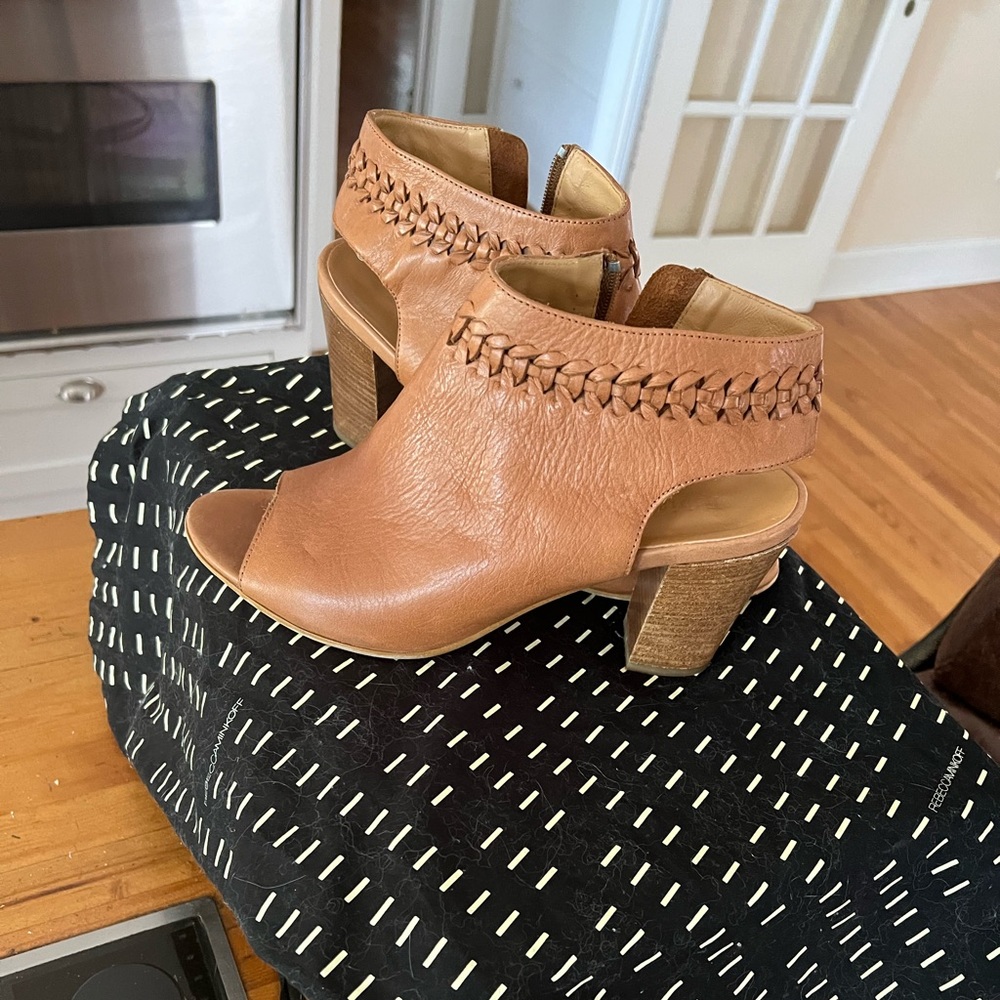 Fabianelli Italian Leather Peep Toe Ankle Sandel 9